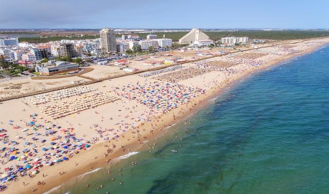 Holidays in Monte Gordo from £173 - Search Flight+Hotel on KAYAK