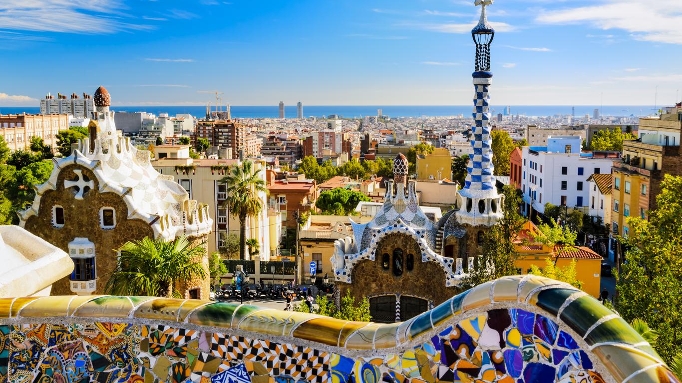 Cheap Flights from London Gatwick to Barcelona from £18 - KAYAK