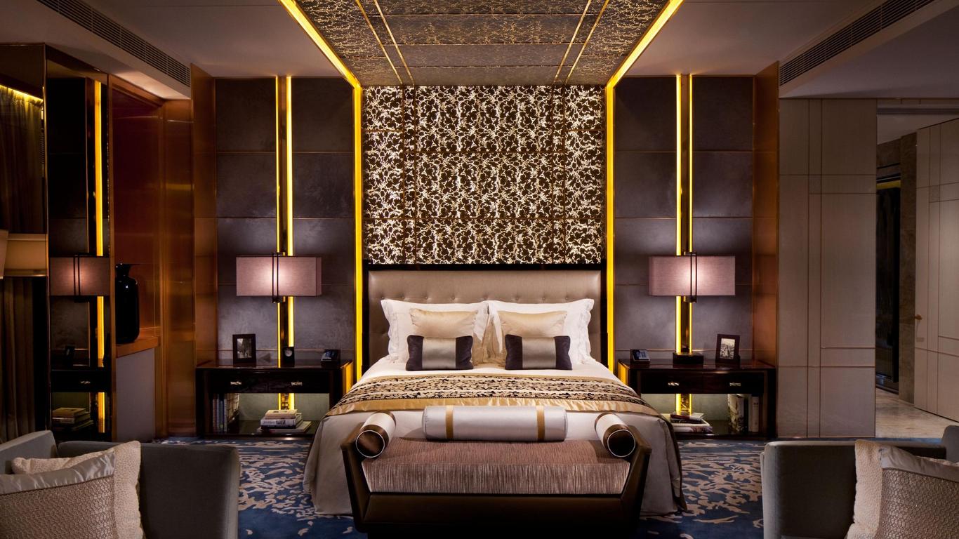 The Ritz-Carlton Hong Kong