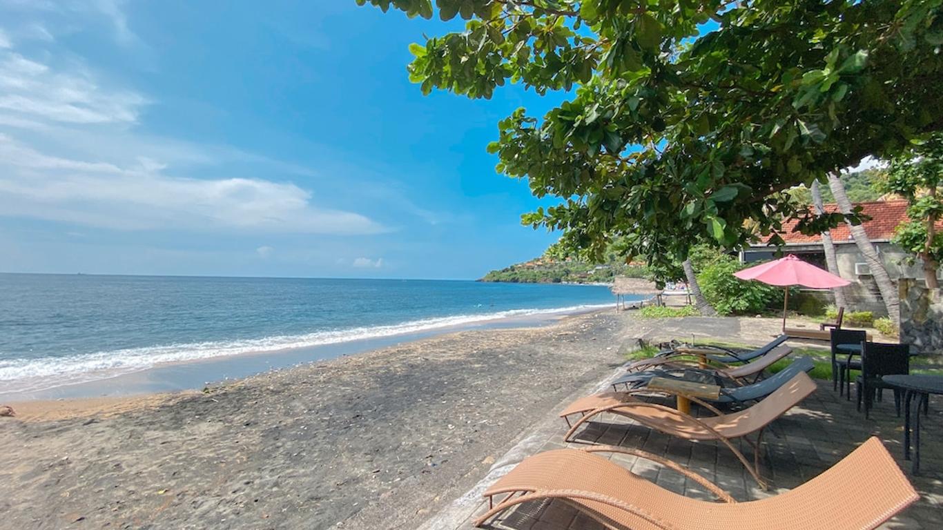 Bali Bhuana Beach Cottages from £14. Abang Hotel Deals & Reviews - KAYAK