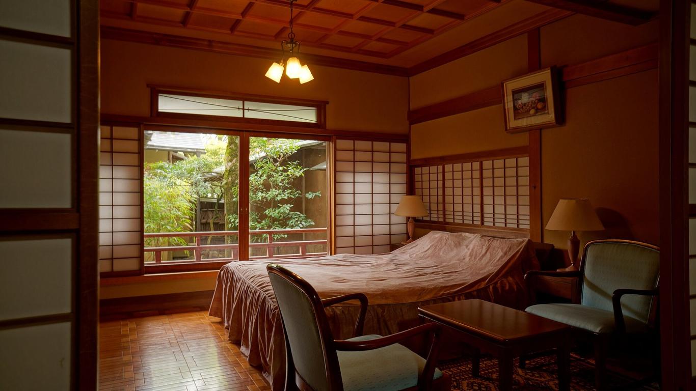 Meisho Sansuien - Yuda Onsen -