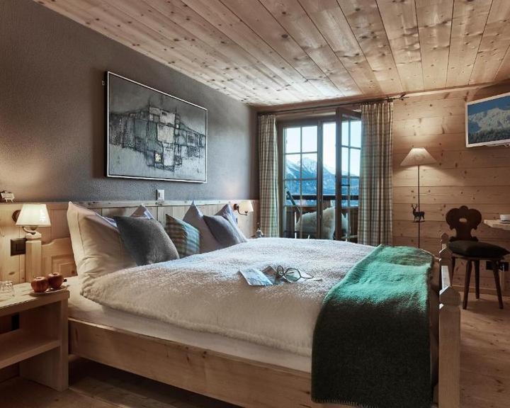 Berghaus Alpenrösli from £222. Klosters-Serneus Hotel Deals & Reviews -  KAYAK