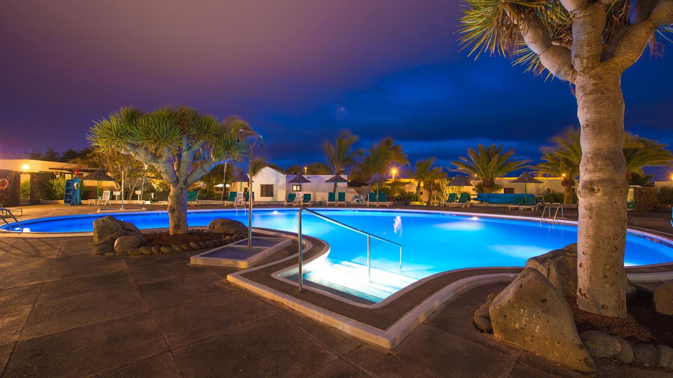 Ona Las Casitas £55. Playa Blanca Hotel Deals & Reviews - KAYAK